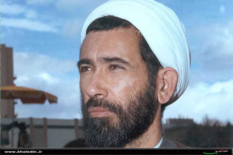 لحافم عمامه‌ام است و پتویم عبایم!!!