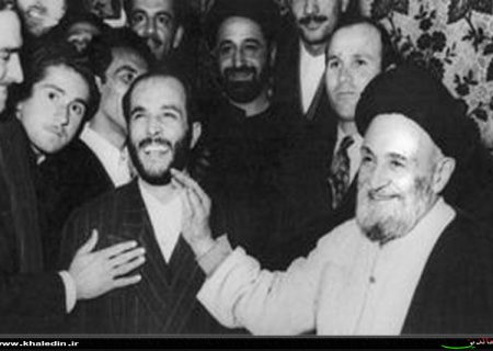 وقتی کاشانی با سوء استفاده از هنر خانه‌نشین شد