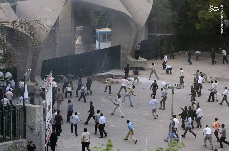 تصور میکردند با رحلت امام فروپاشی نظام مقدس آغاز میشود