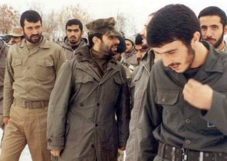 میگفتن کاوه کوموله بوده ، حرفش میشه پولاشونو برمیداره میاره سپاه