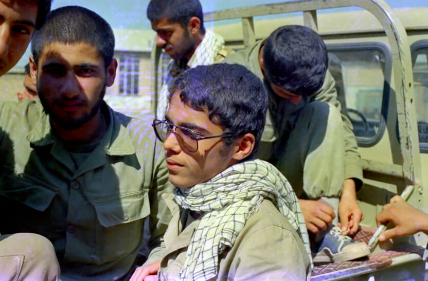 خاری که بر دست شهید حمیدرضا دادو نشست