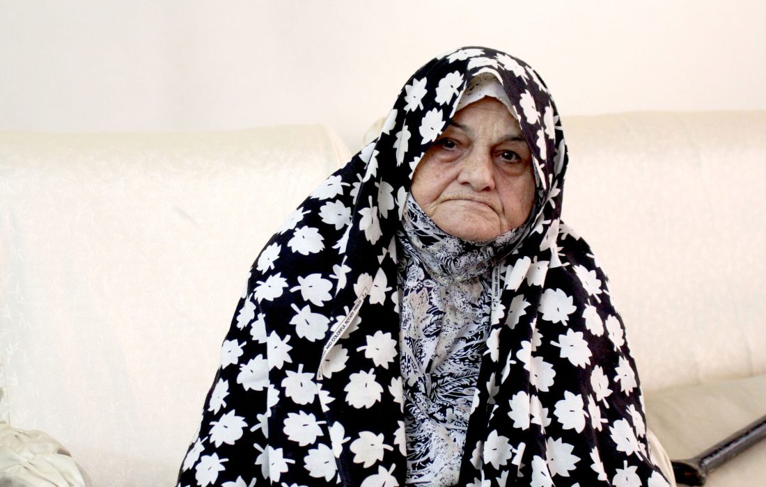به معلممان متلک میگویند و من وجدانم قبول نمیکند