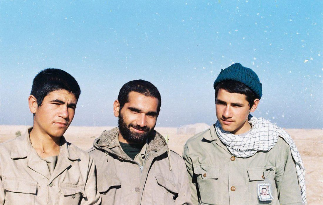 مسئول چایی گردان شده بود