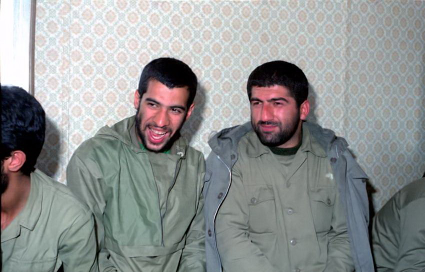 تبانی شهید علی پیکاری ، شهید سید محمد زینال حسینی و علی شکاری
