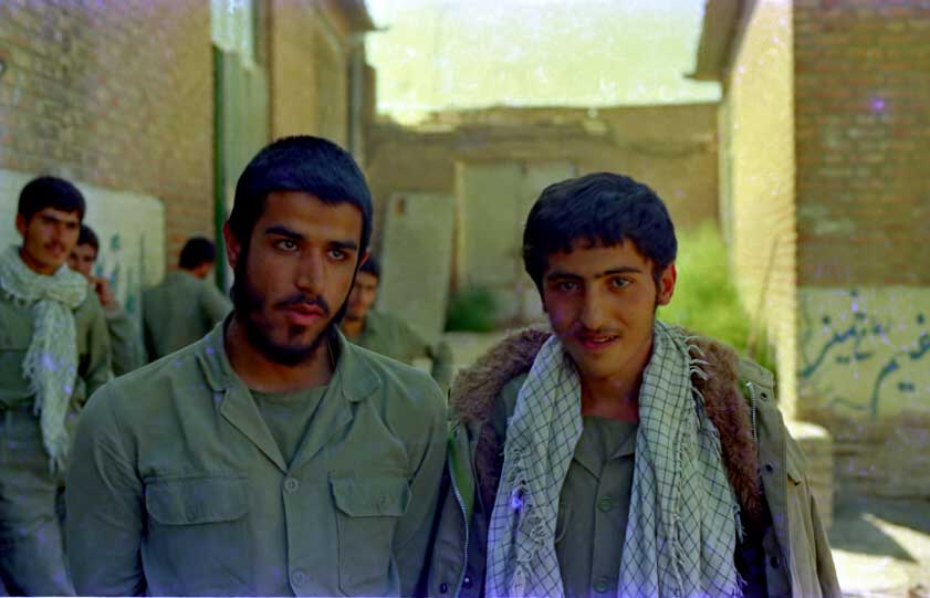 جلسات سخنرانی حاج آقا تاج آبادی در گردان تخریب