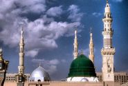 اى عمّار ! هر گاه على را ديدى كه راهى را مىپيمايد و مردم به راه ديگرى مىروند راه على را برو…