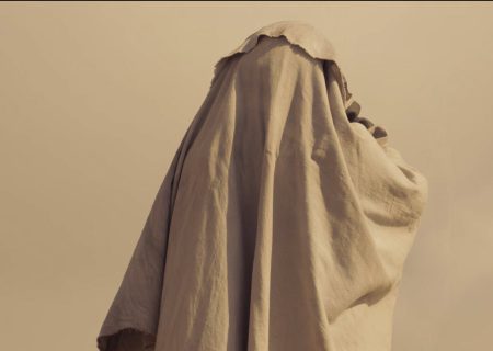آيا مى‌خواهيد چيزى به شما بياموزم كه از خدمتکار بهتر باشد؟