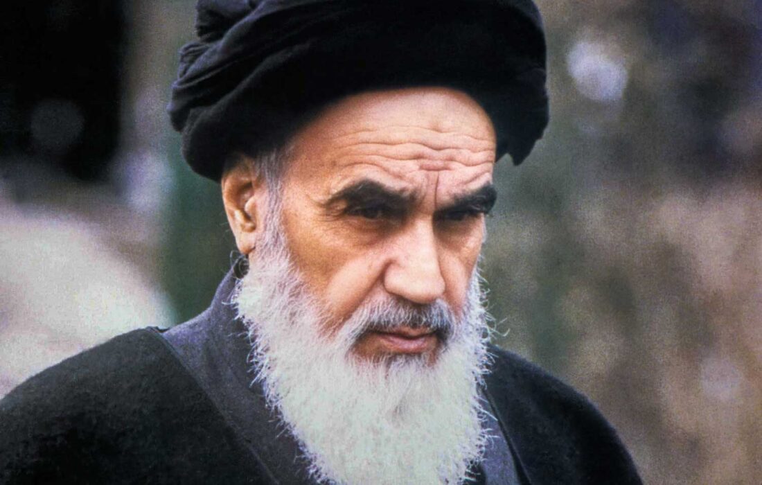 ای ملت ایران! از قدرت نظامی دشمن و حصر اقتصادی نهراسید که من به شما وعده پیروزی میدهم
