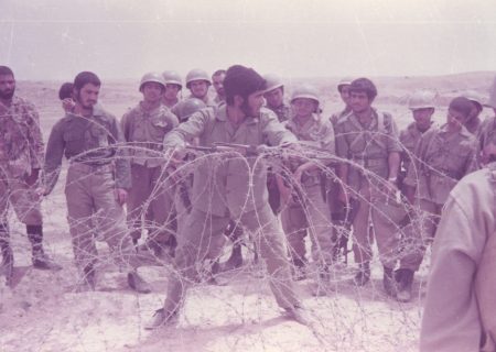 روزی که برای عبور بچه ها روی سیم خاردار خوابیدیم