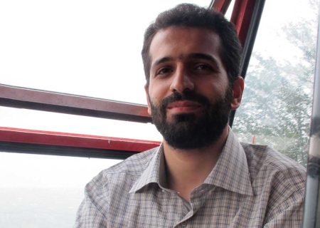 نماز شب می‌خواندیم تا قد بکشیم