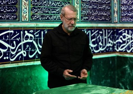 نتانیاهو میگوید من میخواهم دست ایران را بگیرم. آدم واقعا این بدبختی را کجا ببرد؟