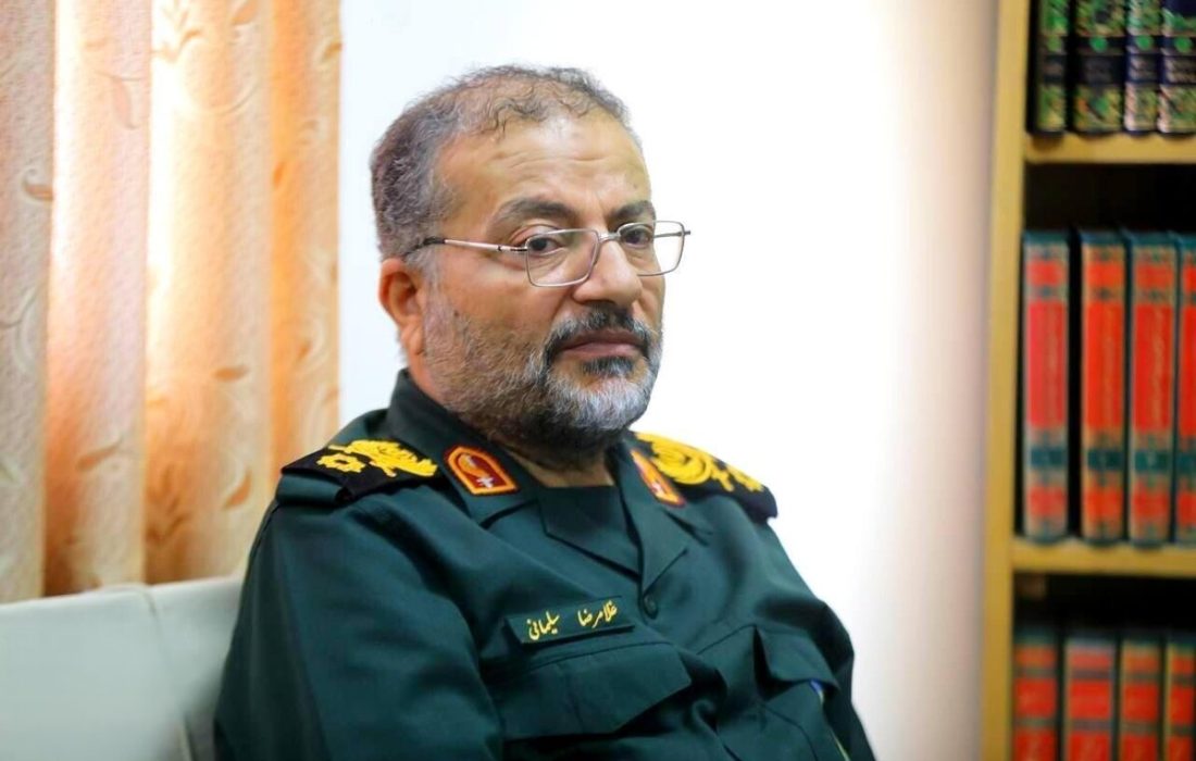 هیچ پادشاهی در دنیا به اشغالگران کشورش احترام نظامی نگذاشته غیر از رضاخان