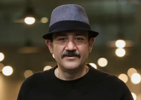 ادامه ی همان مسیری که مهران غفوریان، سال‌هاست در میان مردم طی می‌کند