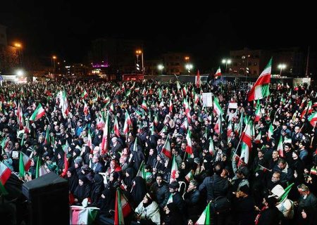 ملاک، فقط و فقط فرمایشات امامِ امّته. والسلام
