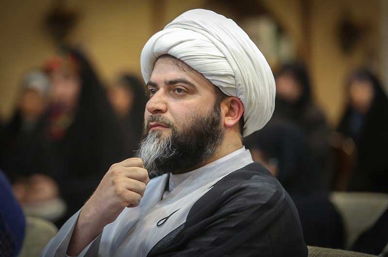 آقای قمی! چرا سازمان تبلیغات در اجرای فرامین رهبری کوتاهی کرده؟