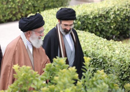 من نه باج بده بودم و نه هستم و نه خواهم بود